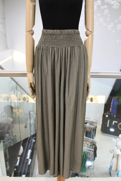 Pantalón verde fluido