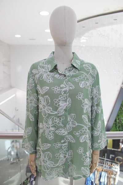 Blusa floral verde claro