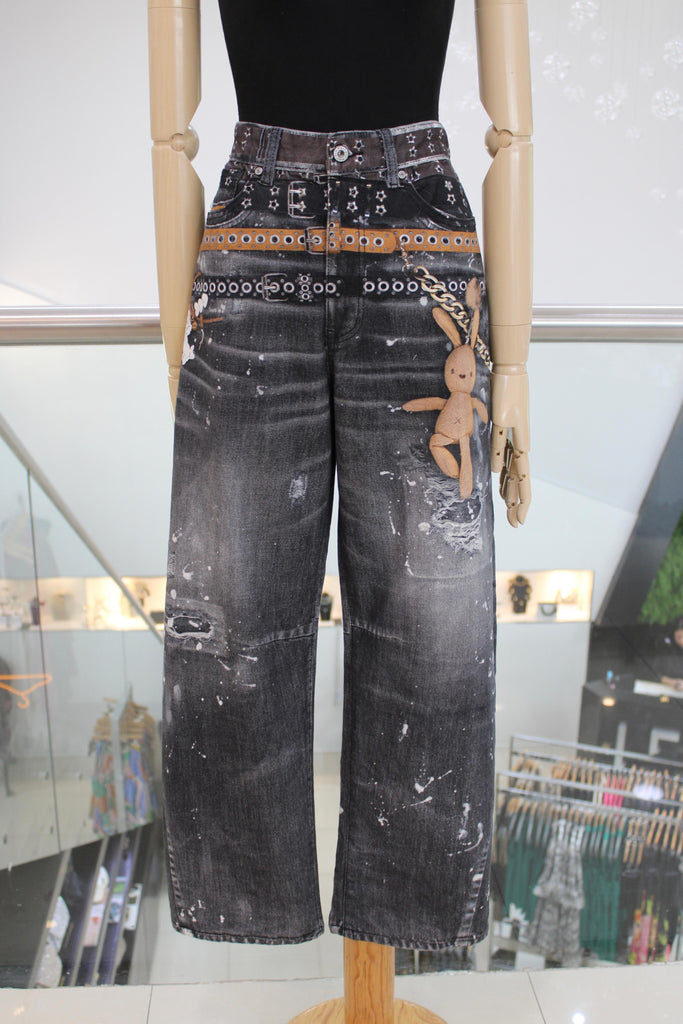 Jeans negros cinturones