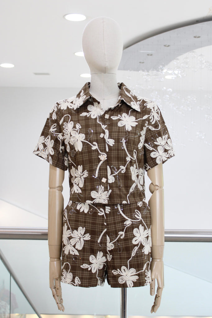 Conjunto de short y camisa café