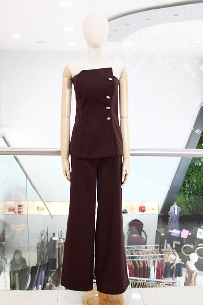 Conjunto chaleco strapless y pantalón café