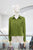Camisa verde con lineas
