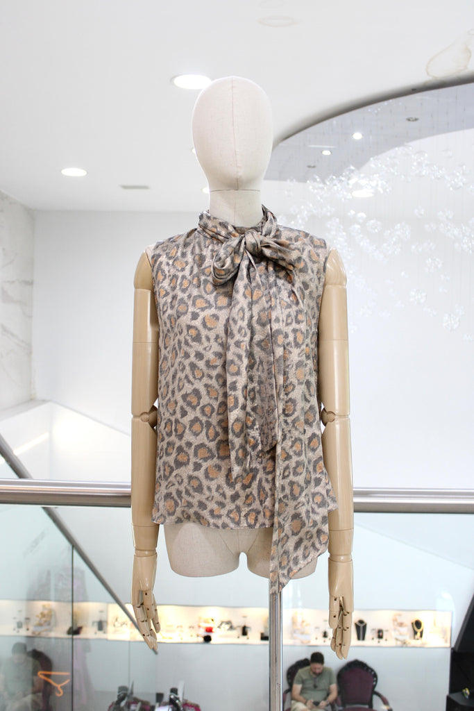 Blusa animal print metálica