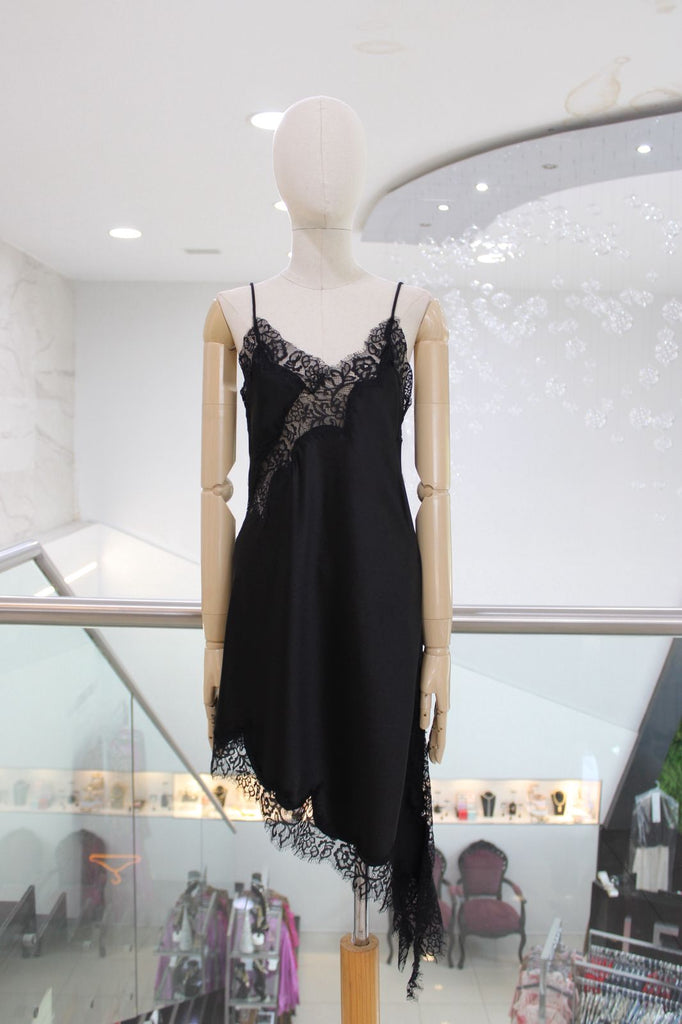 Vestido lencero negro
