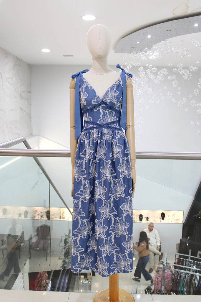 Vestido midi azul floral