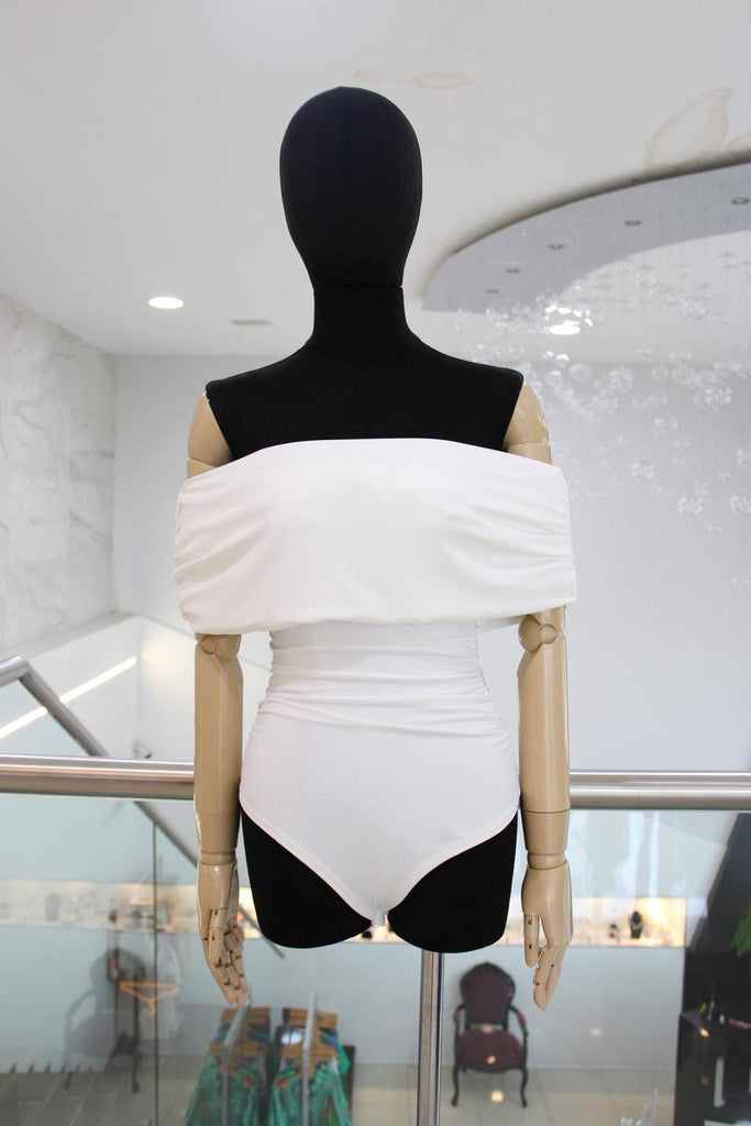 Body blanco off shoulders