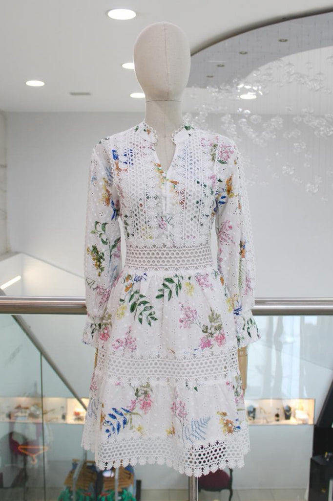 Vestido blanco con flores