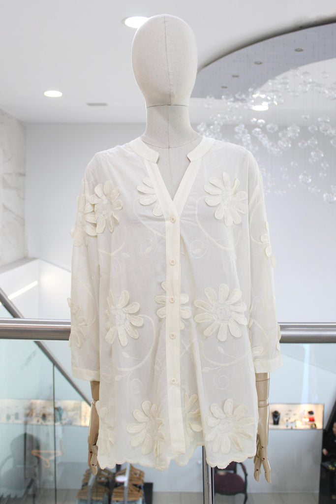 Blusa beige flores