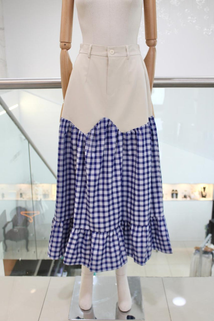 Falda beige y azul