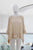 Blusa beige plisada