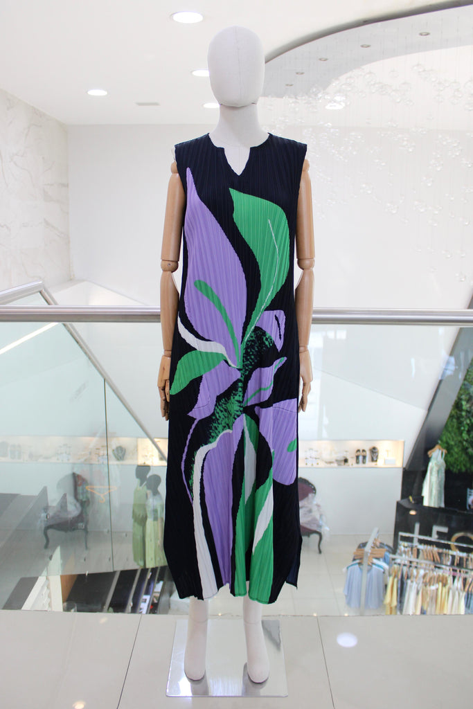 Vestido plisado flor