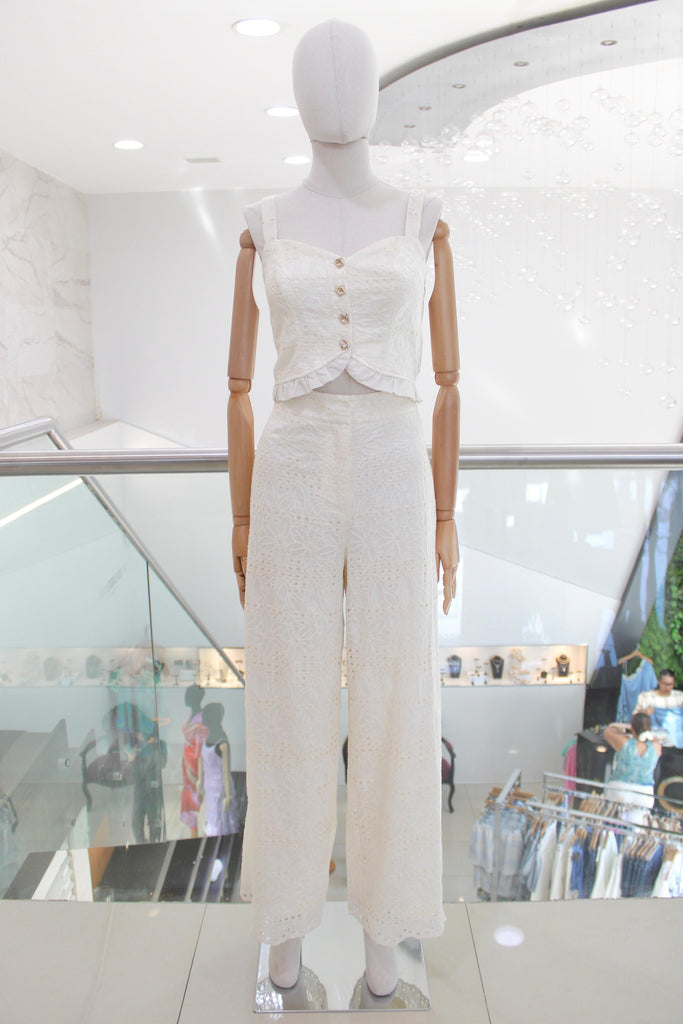 Conjunto top y pantalón beige