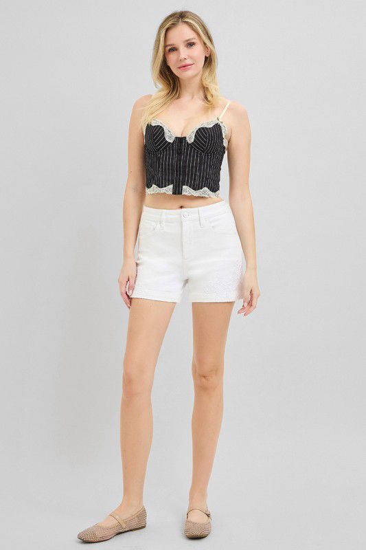 Short flores blanco