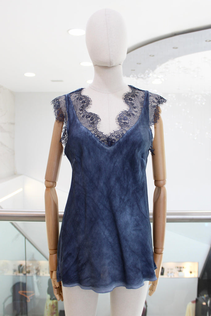 Blusa lencera azul marino