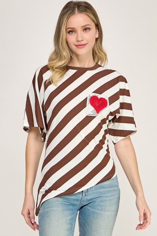 T-shirt café con blanco