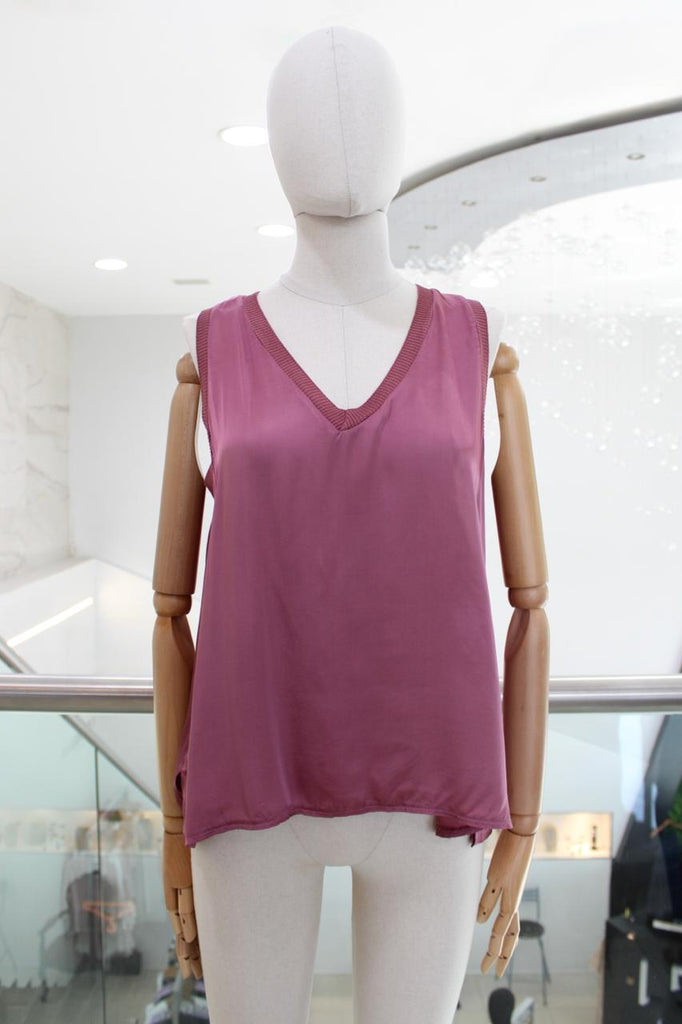 Blusa satinada uva