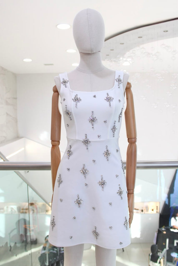 Vestido corto blanco