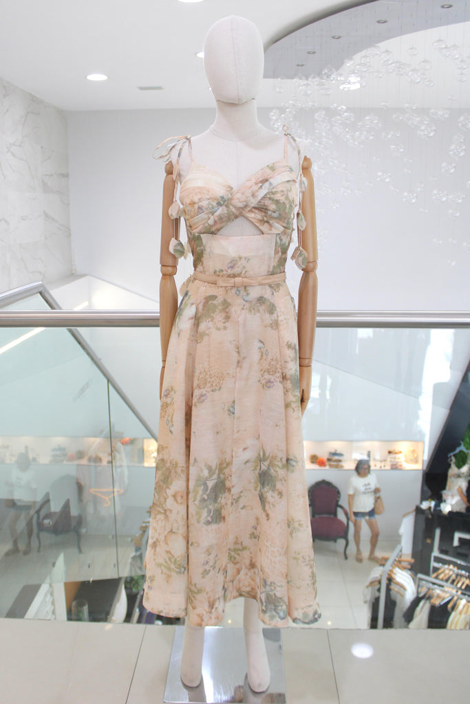 Vestido nude floral