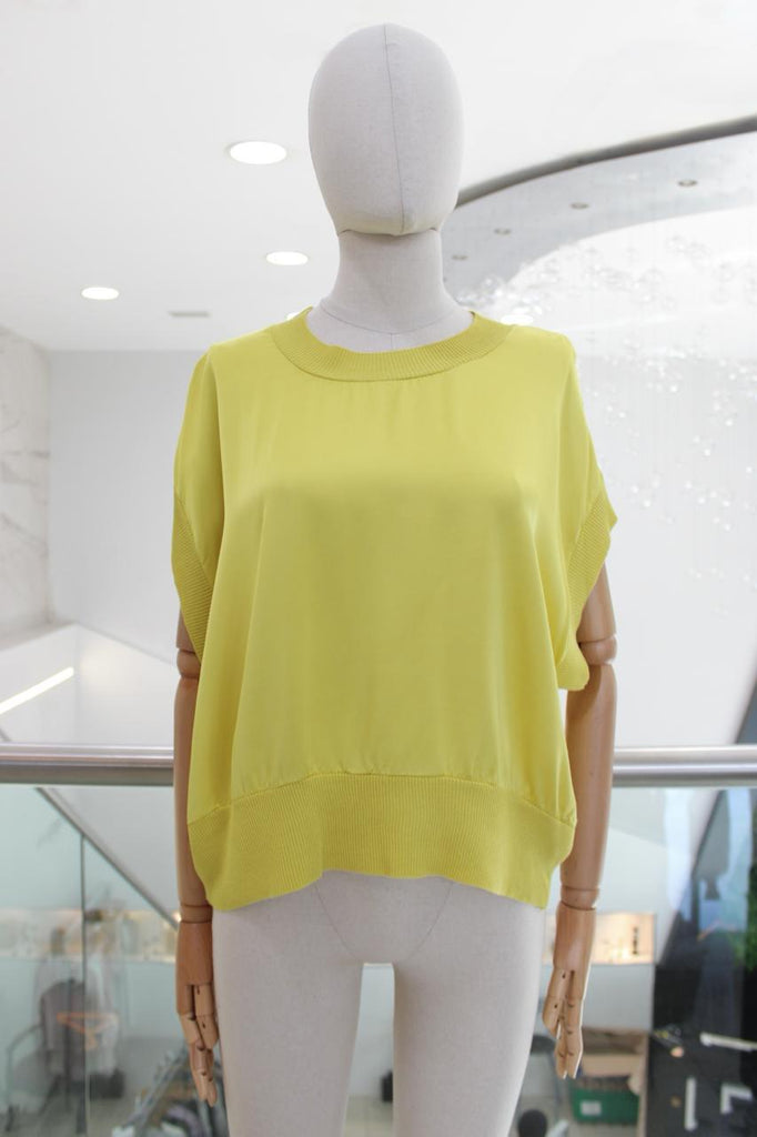 Blusa seda amarilla