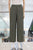 Pantalón verde líneas