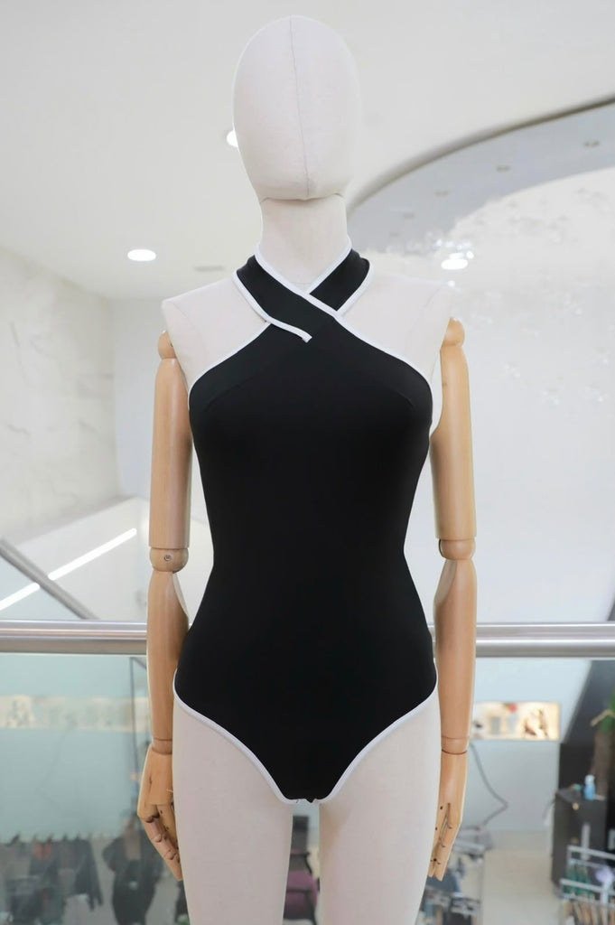 Body halter b/n