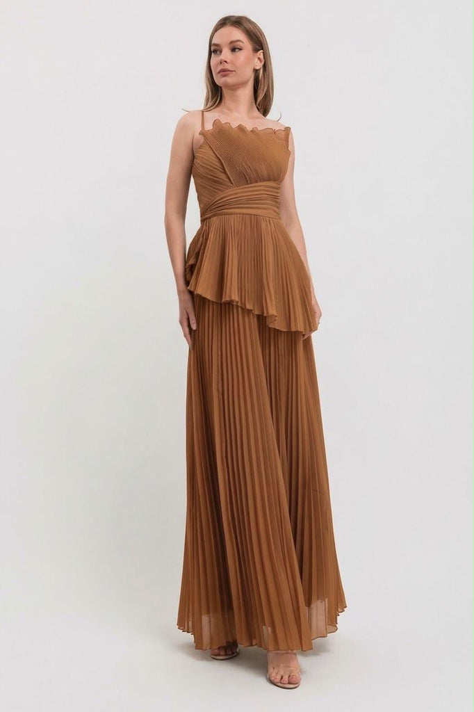 Vestido plisado café